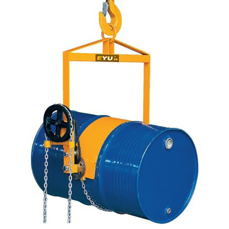 叉车行车两用铁桶塑料桶翻转夹具吊具吊夹手动链条翻转倒料倒桶器