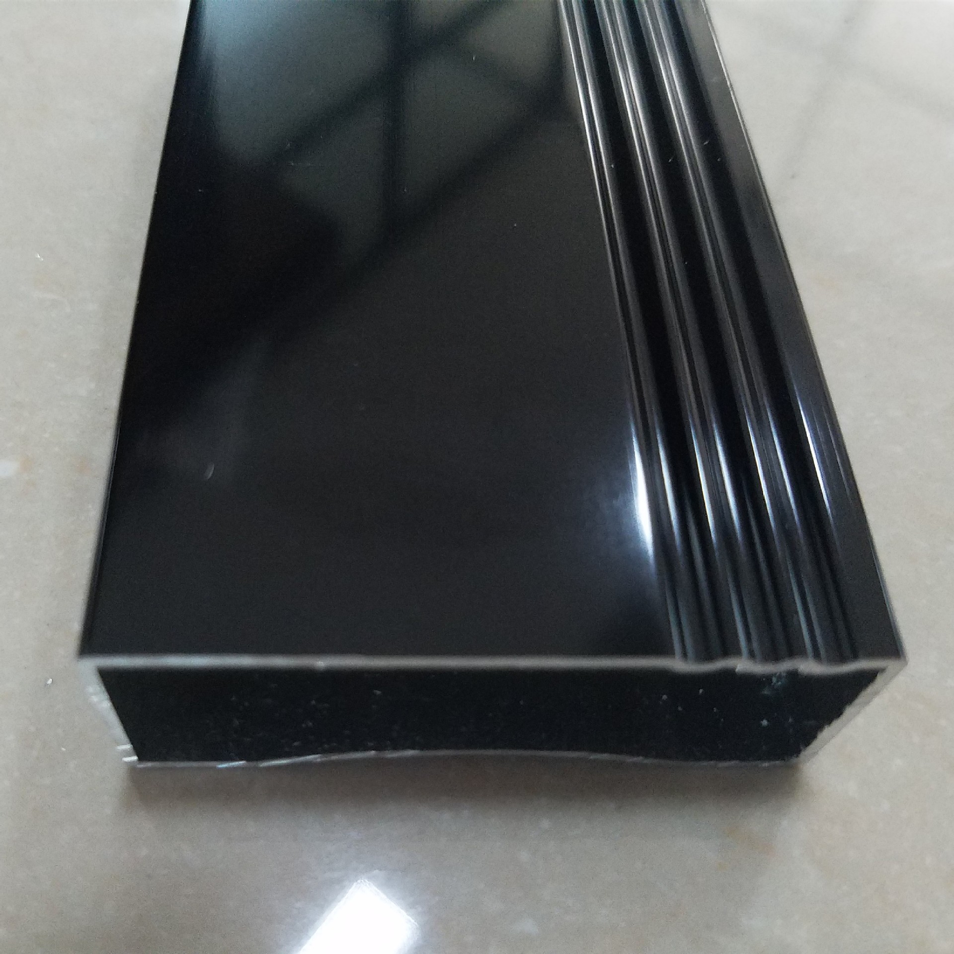 铝合金氧化黑色处理 电泳拉丝处理 铝型材开模定做专业厂家