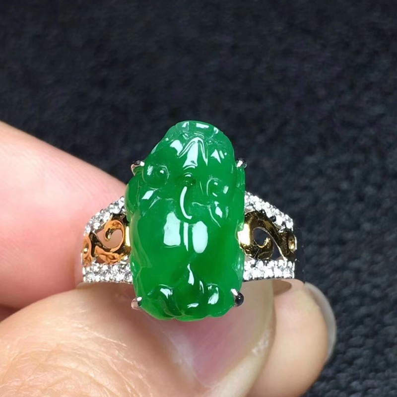 天然缅甸翡翠a货18k金镶玉石冰种辣阳绿满色貔貅戒指男女手饰珠宝