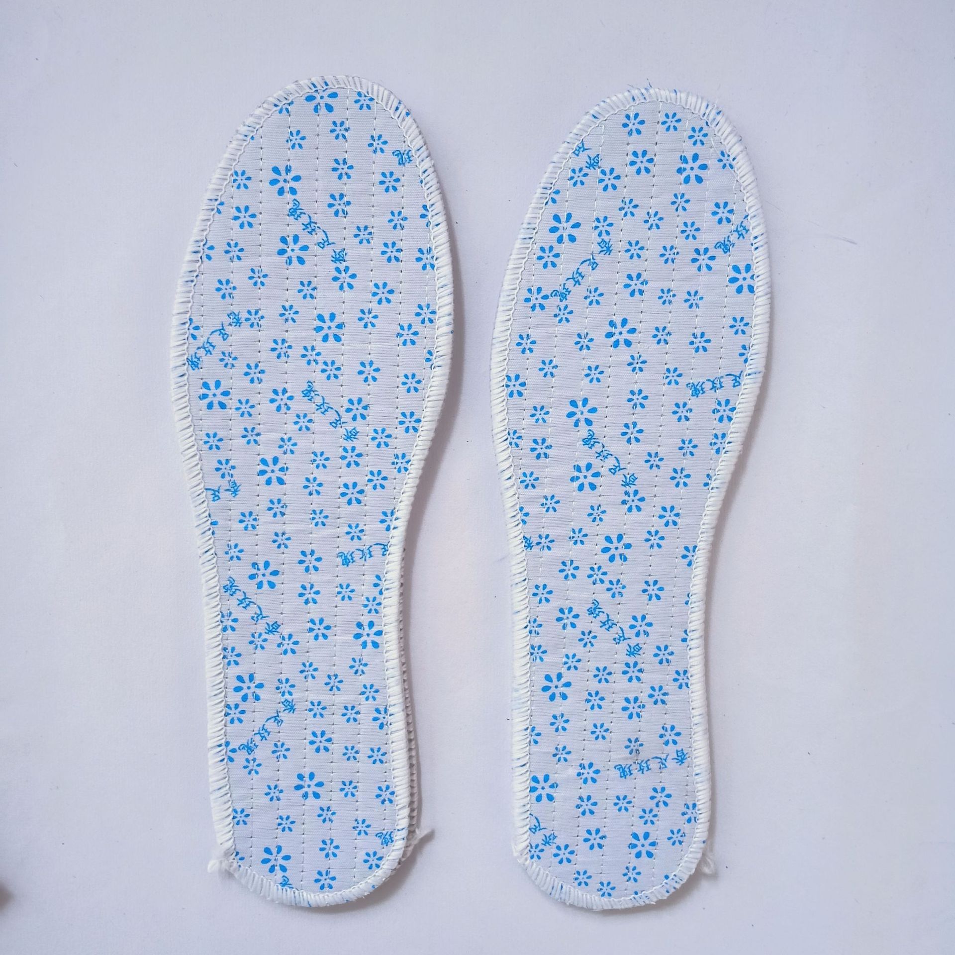 厂家批发香薰除臭鞋垫吸汗透气运动减震鞋垫男女通用夏季畅销鞋垫