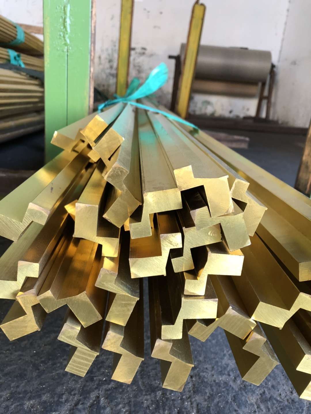 供应环保空心六角铜棒 无铅环保铜棒 低铅欧标铜棒 异形铜棒