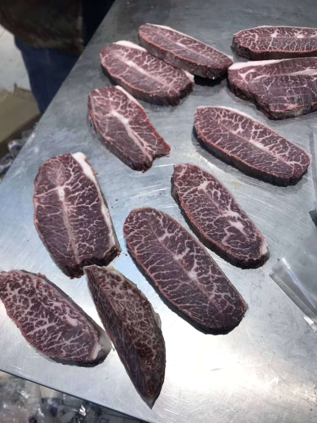 澳洲进口154安格斯300天板腱牛排冷冻牡蛎肉非腌制整块称重出售