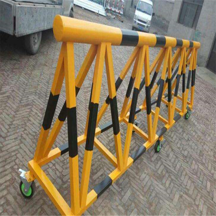 青岛拒马路障 单位移动拦截拒马护栏 学校门口防冲撞护栏