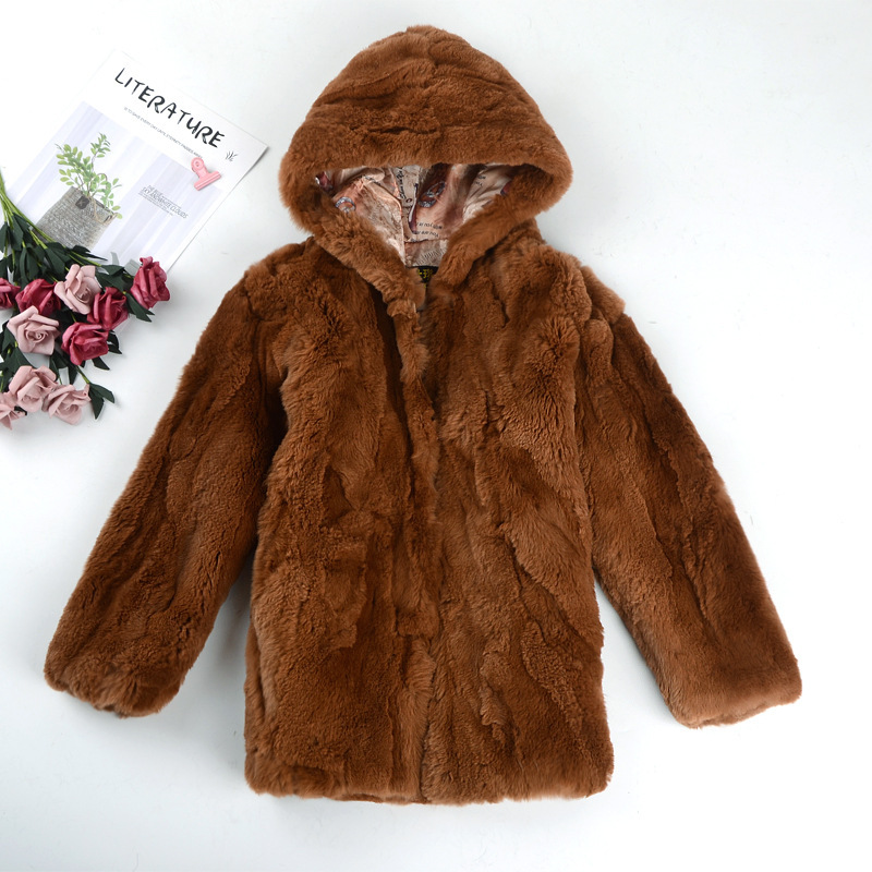 速卖通真兔毛外套女连帽秋冬季保暖皮草衣服獭兔毛服装一件代发