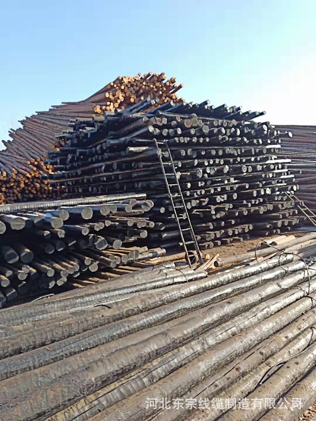 厂家直销6米-10米防腐油木杆 黑木杆 油炸杆 通讯油木杆量大从优