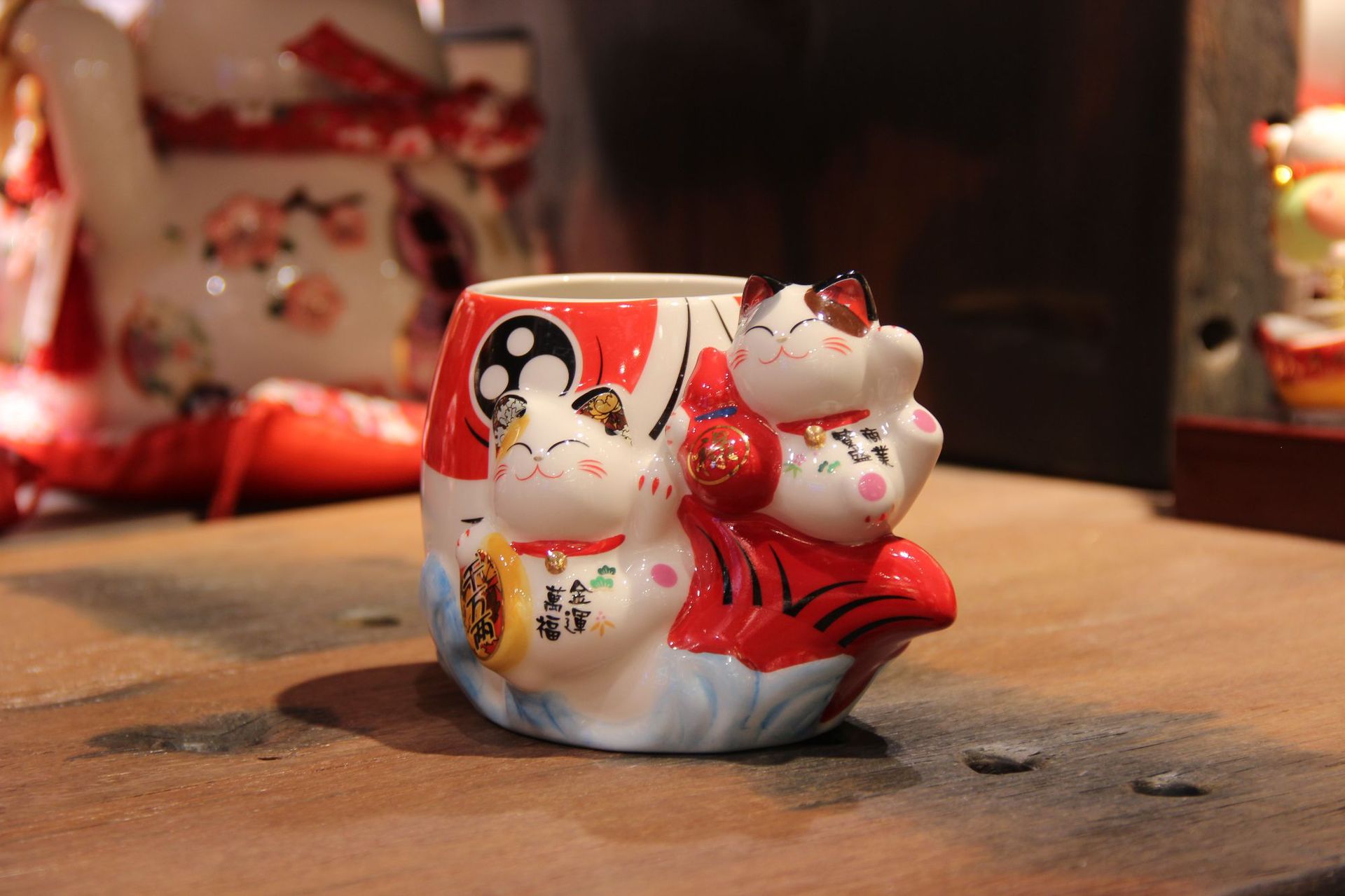 乐喵多功能日式陶瓷招财猫笔筒办公室用品收纳盒桌面摆件学生礼物