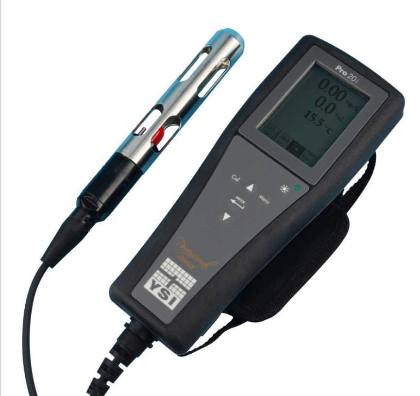 可自行更换的探头,50 组数据内存,"一键校准"功能使操作更简单,更方便