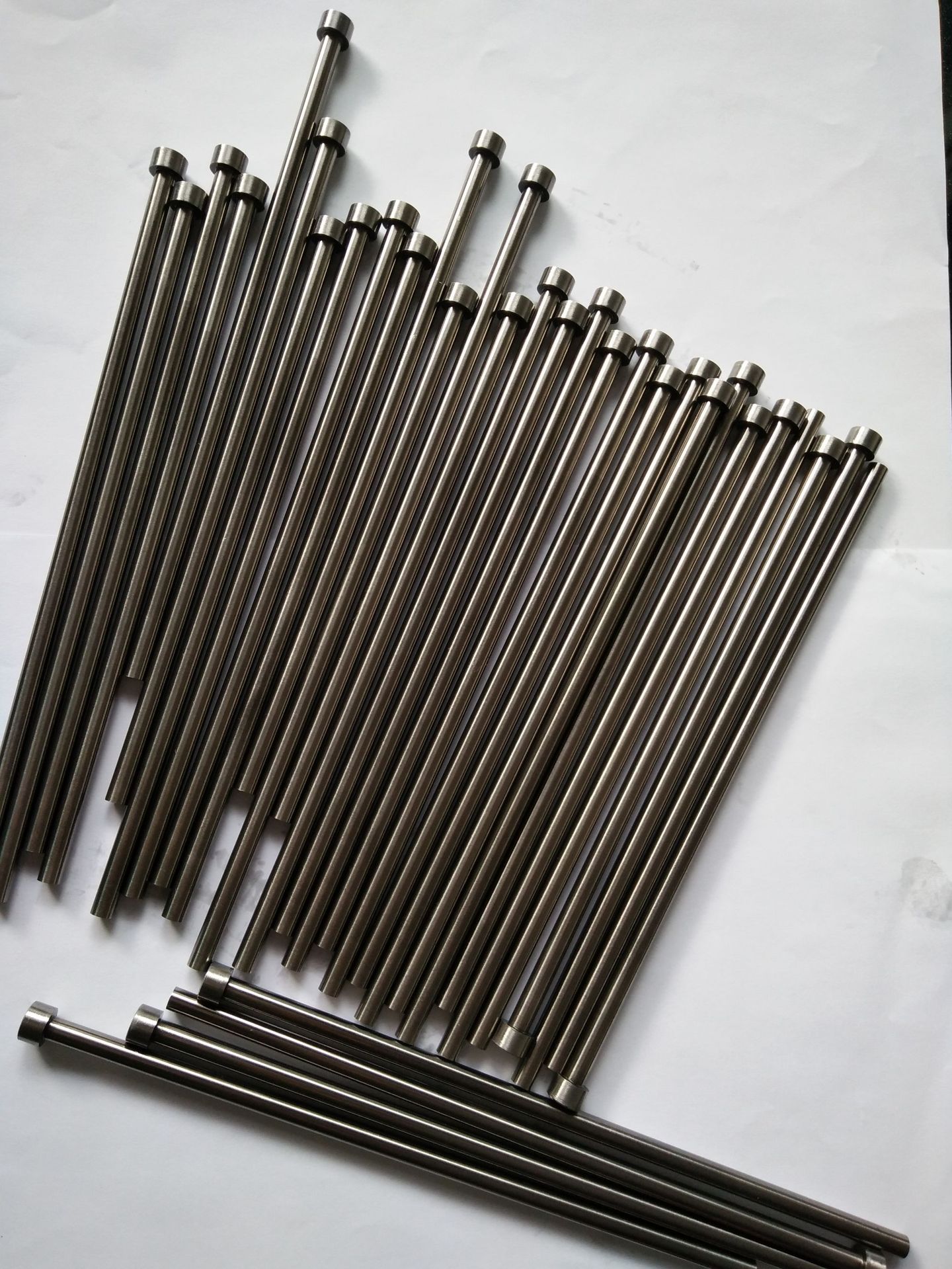 skd-61进口顶针 skh11冲针 塑胶模具顶针供应