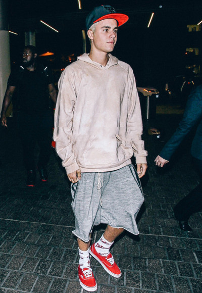 2019新款欧美高街贾斯汀比伯同款ro拉链口袋宽松毛边胯裆五分短裤