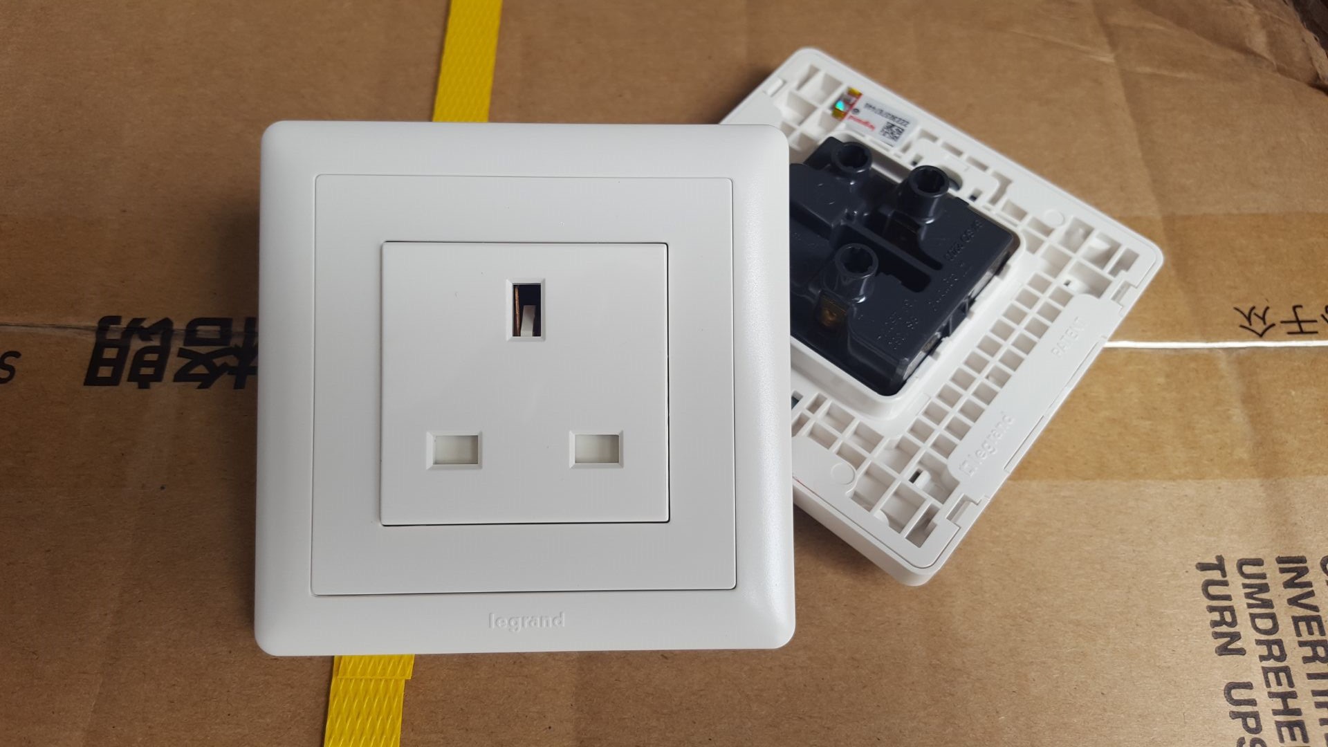 罗格朗sx44002系列英式插座进口ce英标插座13a-阿里巴巴