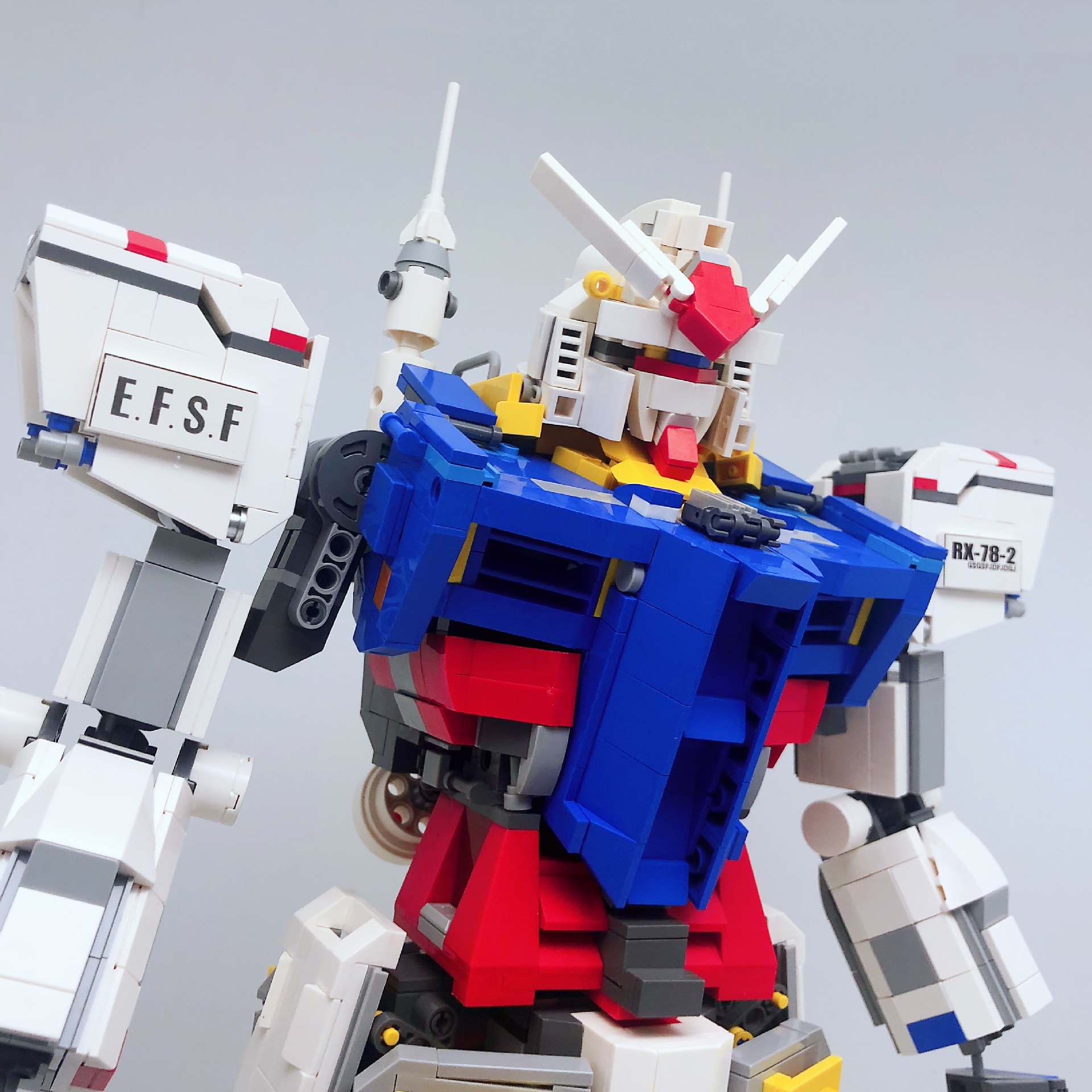 super 18k变形机动战士高达元祖模型rx78-2 拼装积木儿童益智玩具