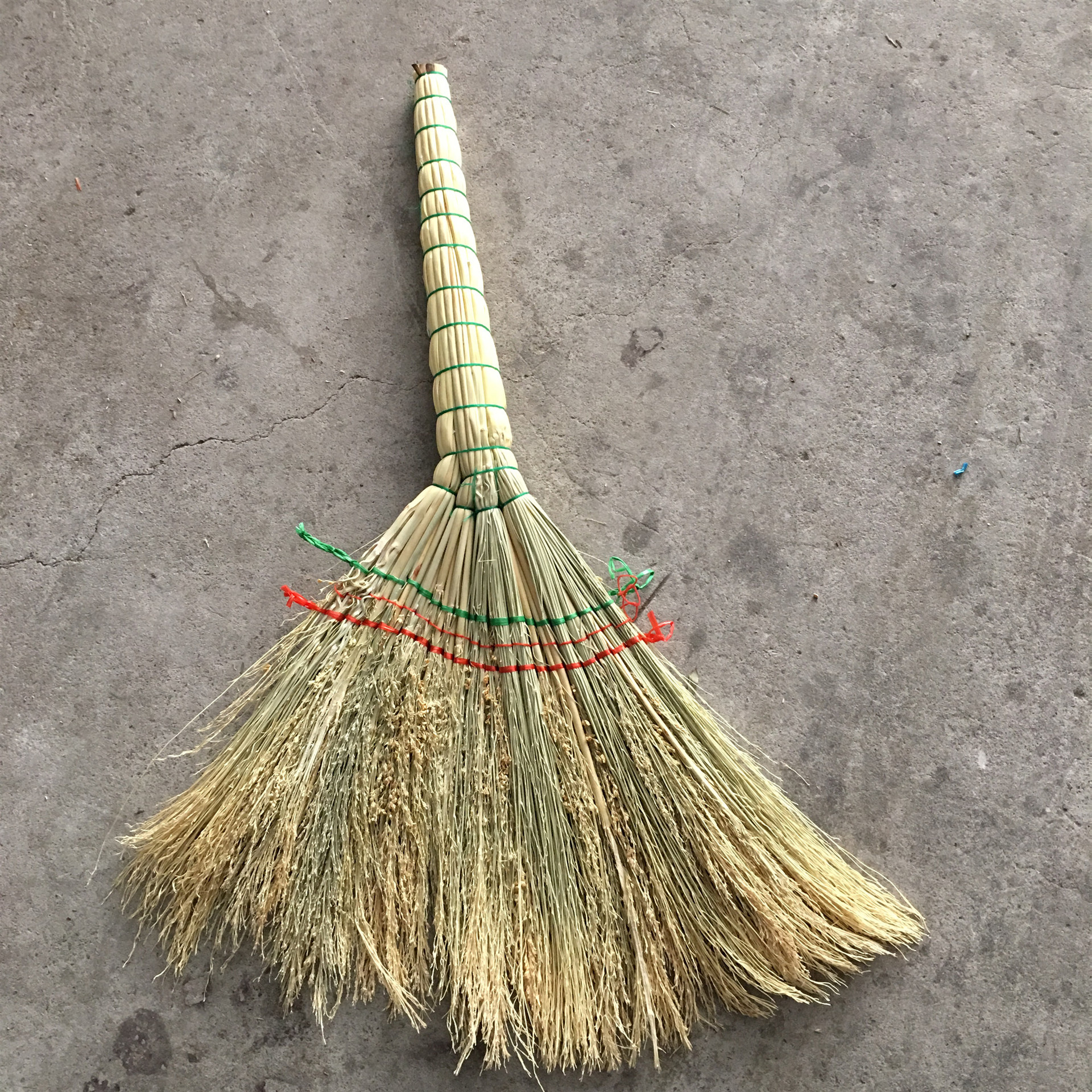 供应手工扫把高粱扫把漂白扫把漂白笤帚大号学校工地工厂清洁用品