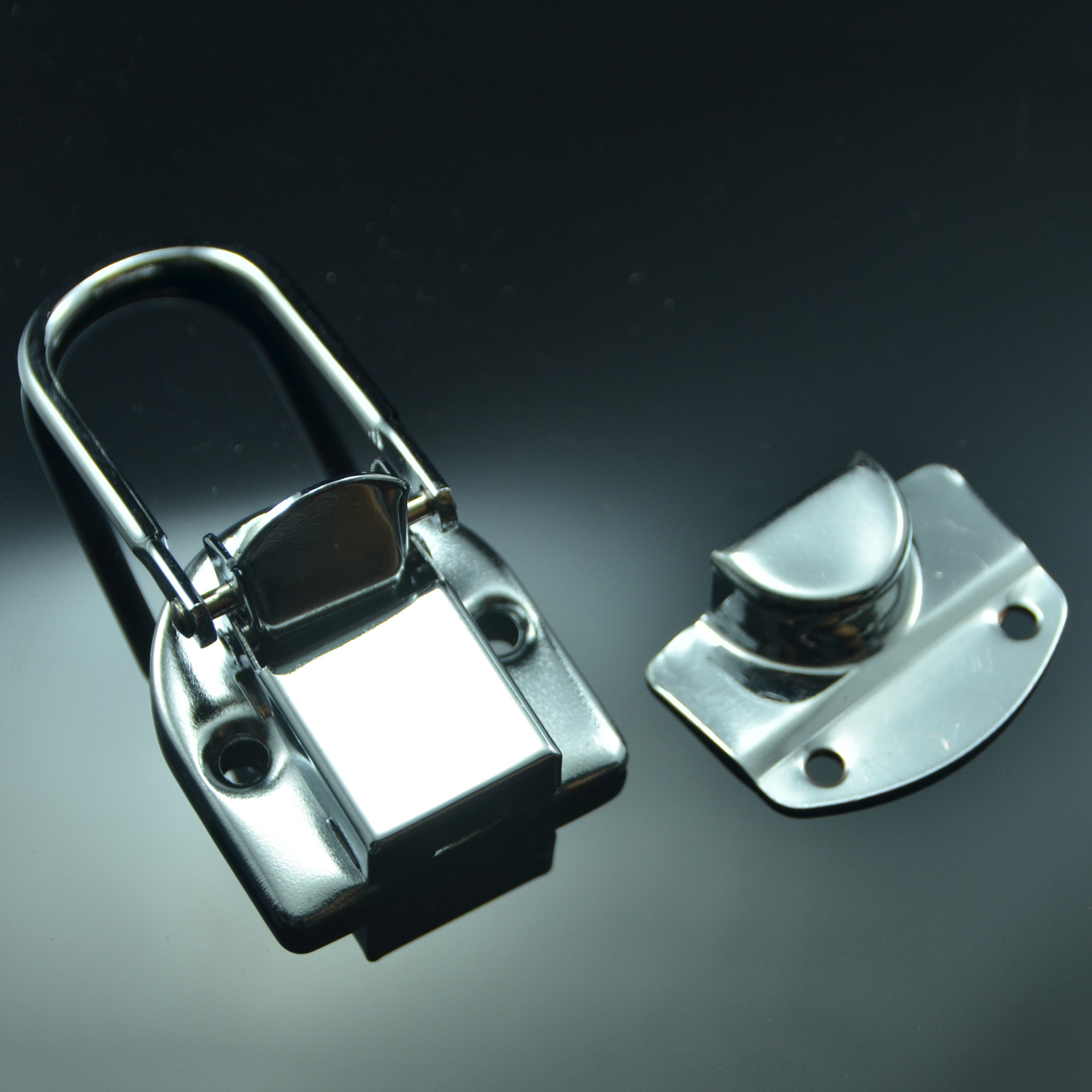 环保金属箱包锁具挂铬电木箱烧烤箱搭扣五金工具箱锁扣现货批发