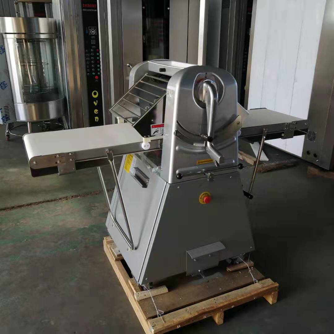 供应420/520/630型酥皮机 商用台式/立式起酥机 丹麦起酥机