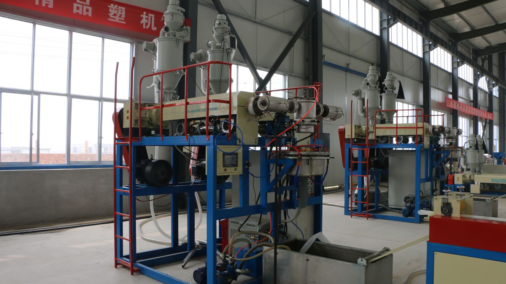 恒翔塑机长期销售 喷灌带 微喷带设备 下吹式微喷带设备