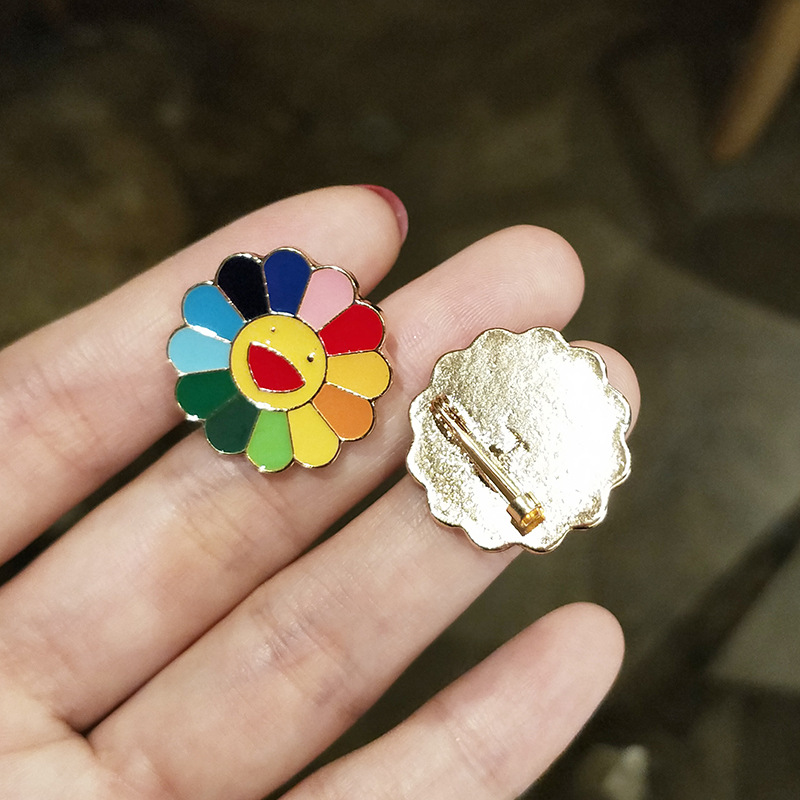 清仓王一博同款太阳花胸针女可爱徽章卡通别针装饰创意百搭配饰品