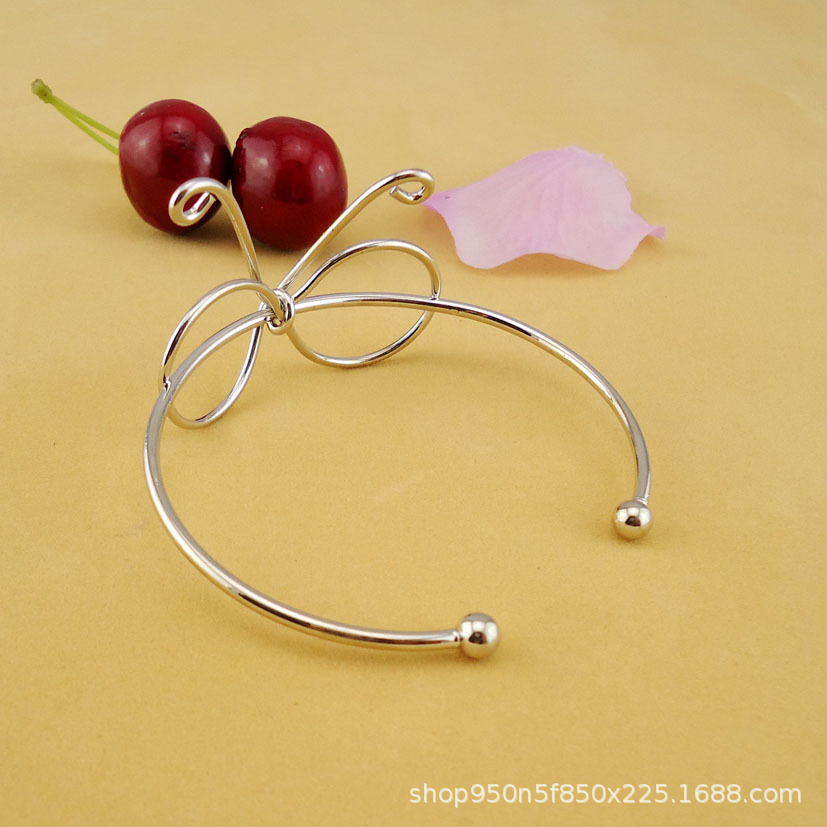 流行开口蝴蝶铁丝金属手工手镯手饰工厂直销外贸女款网络流行饰品