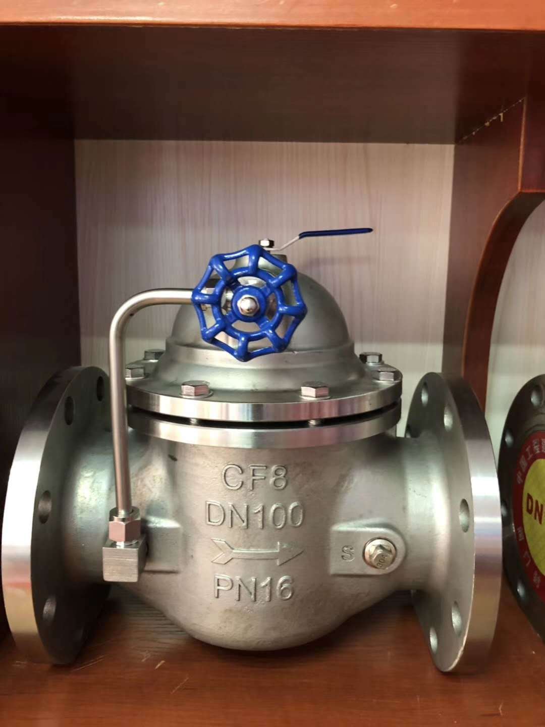 沪天阀门不锈钢遥控浮球阀液面控制阀100x