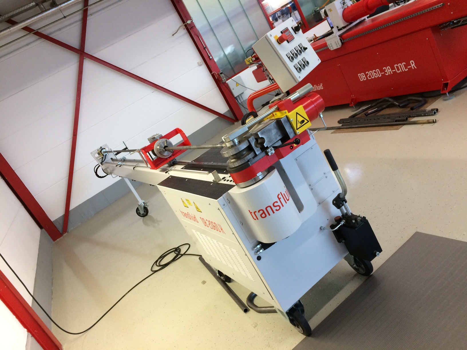 德国全斯福transfluid设备名称:德国全斯福高精度半自动弯管机商品描