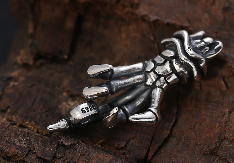 批发s925纯银嘻哈朋克风个性鬼爪子挂坠男女泰银做旧项链吊坠