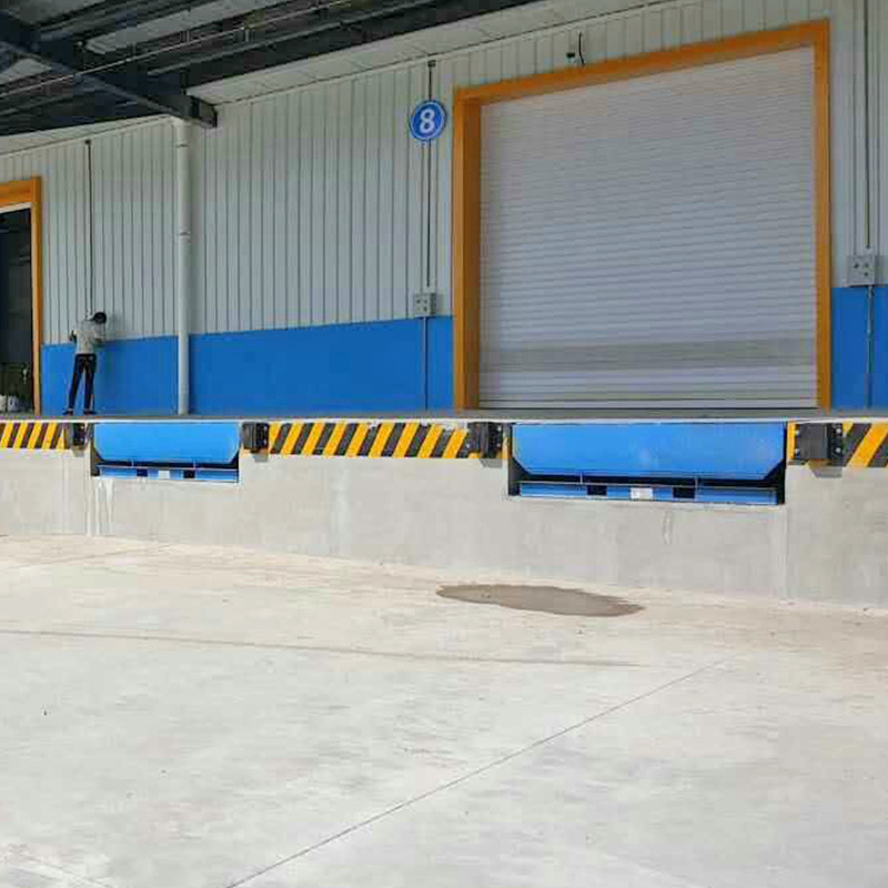 河北承德集装箱卸货平台仓库月台高度调节板液压升降固定式登车桥