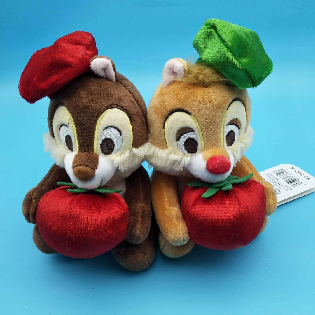 日本 抱红苹果花栗鼠奇奇蒂蒂松鼠兄弟大鼻钢牙毛绒公仔生日礼物