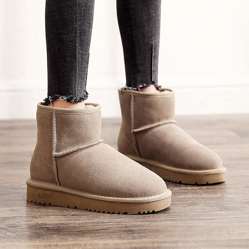 冬季女鞋防滑保暖短靴白棉鞋加绒加厚棉靴厚底松糕中筒雪地靴女款市场