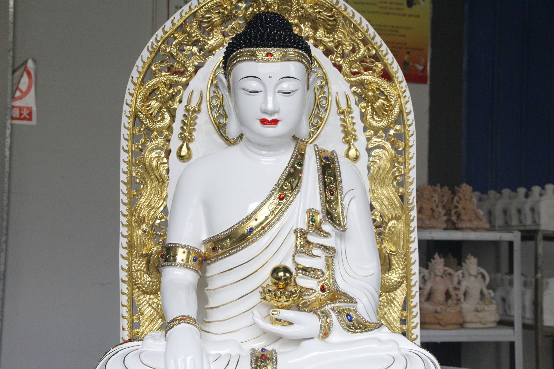 厂家订制110公分玉面佛像如来佛释迦佛药师佛阿弥陀佛供奉摆件