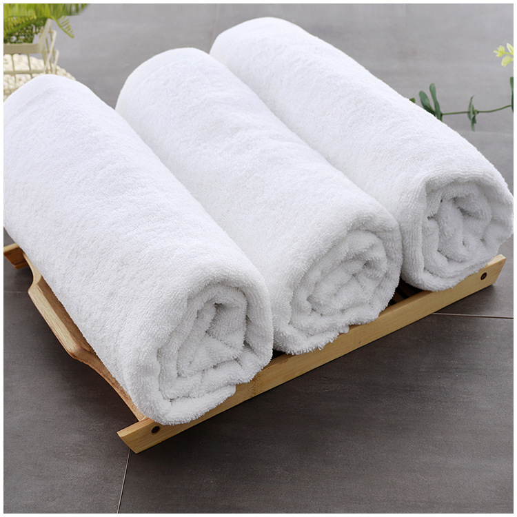 Factory Wholesale Hotel Hotel White Bath Towel 400G 70*140 Cotton Bath Towel Bathrobe Car Cleaning Cloth Can Be Printed Logo