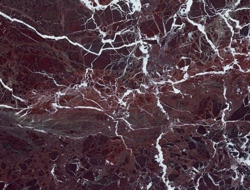 大理石作为橱柜台面,首先是大理石色彩丰富,花色众多,其次大理石质地