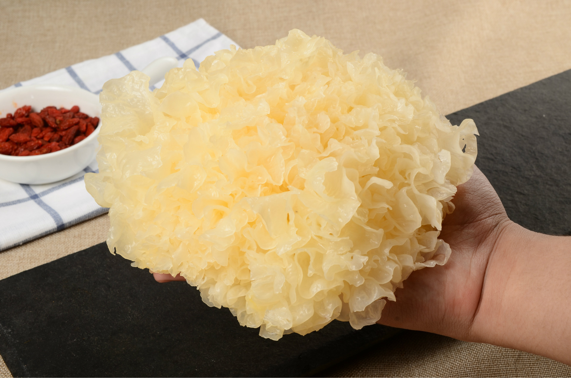 福建古田大花银耳雪耳12-16cm 10斤装净重白木耳厂家干货批发直销