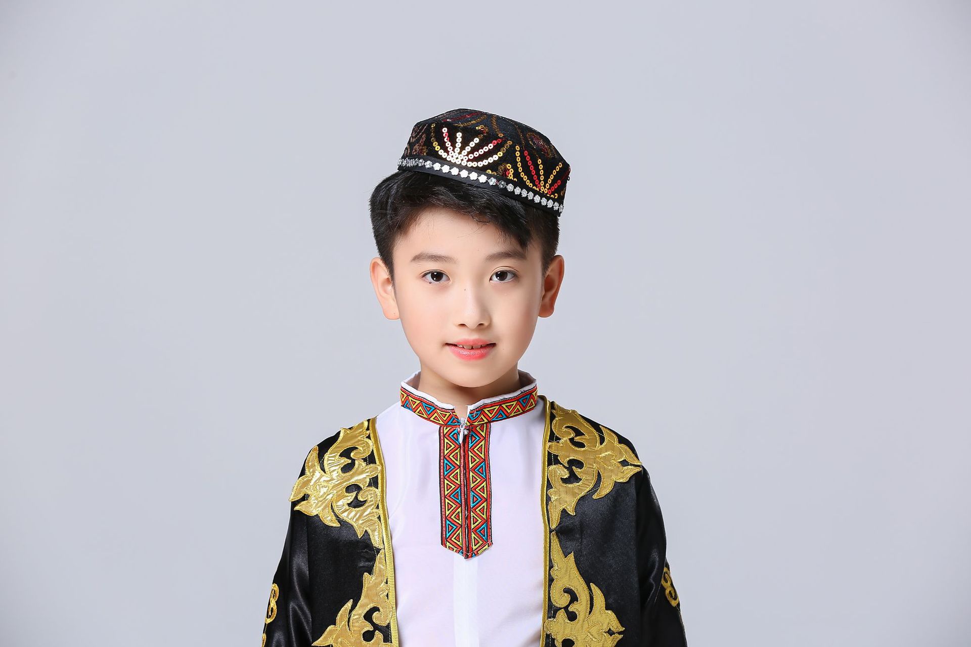 儿童男款维演出服新疆表演服乌孜别克族柯尔克孜族服装舞蹈服饰