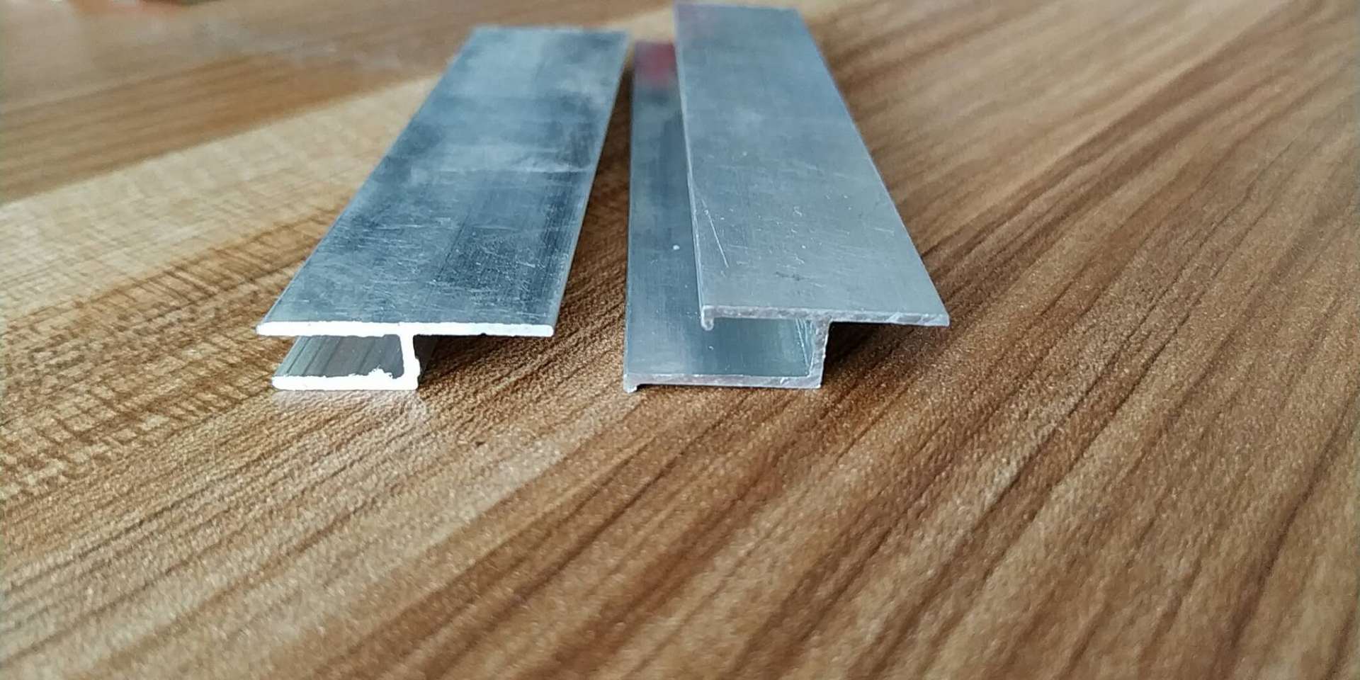 h软膜天花龙骨uv软膜无框卡布灯箱铝材软膜v型胶条m双扣码铲刀