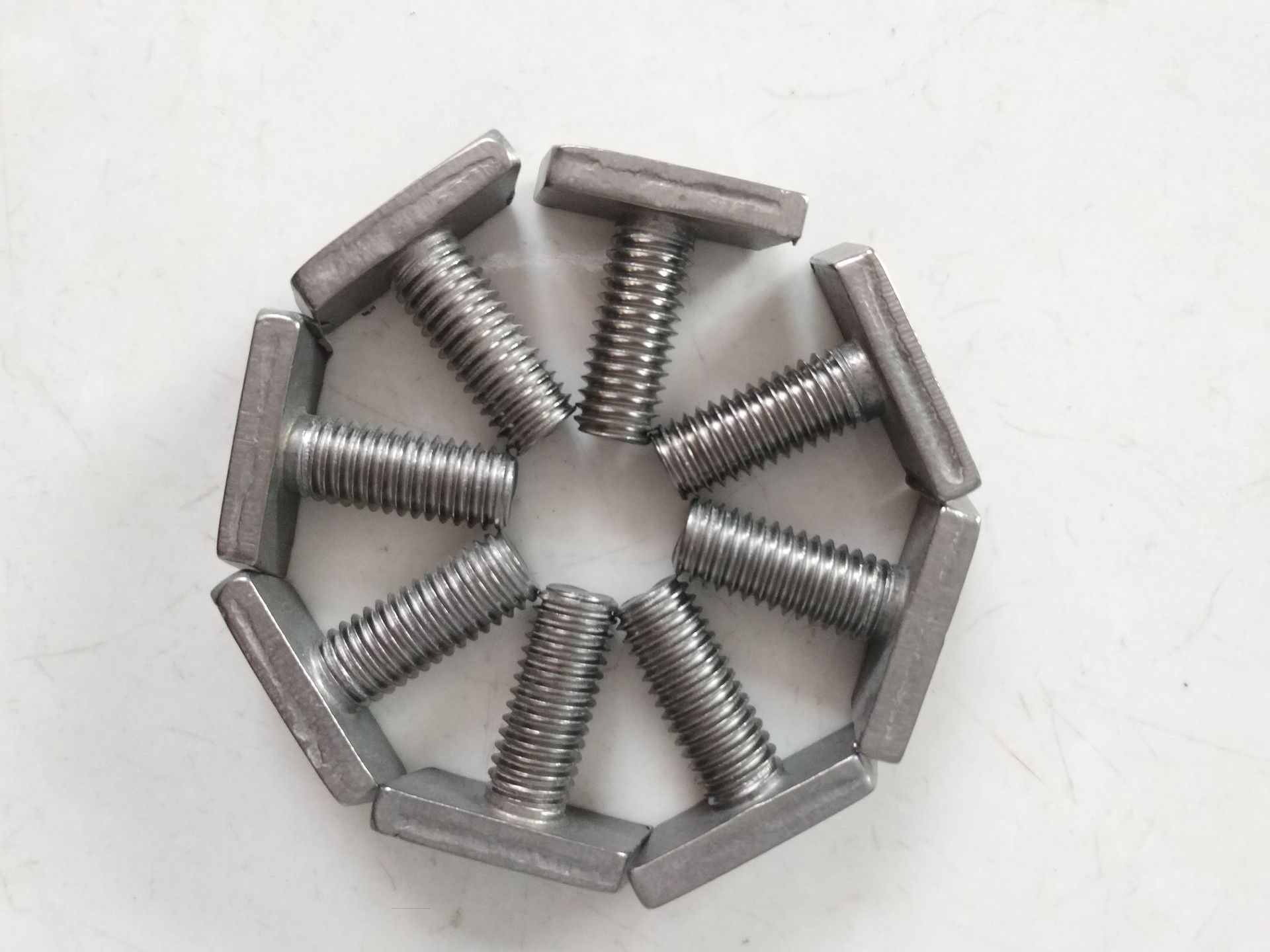 源头厂家 304不锈钢t型螺母 太阳能支架附件m8t型螺母