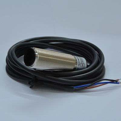 神悦厂家pm18d2na800c漫反射光电开关npn pnp 800mm可检测黑色