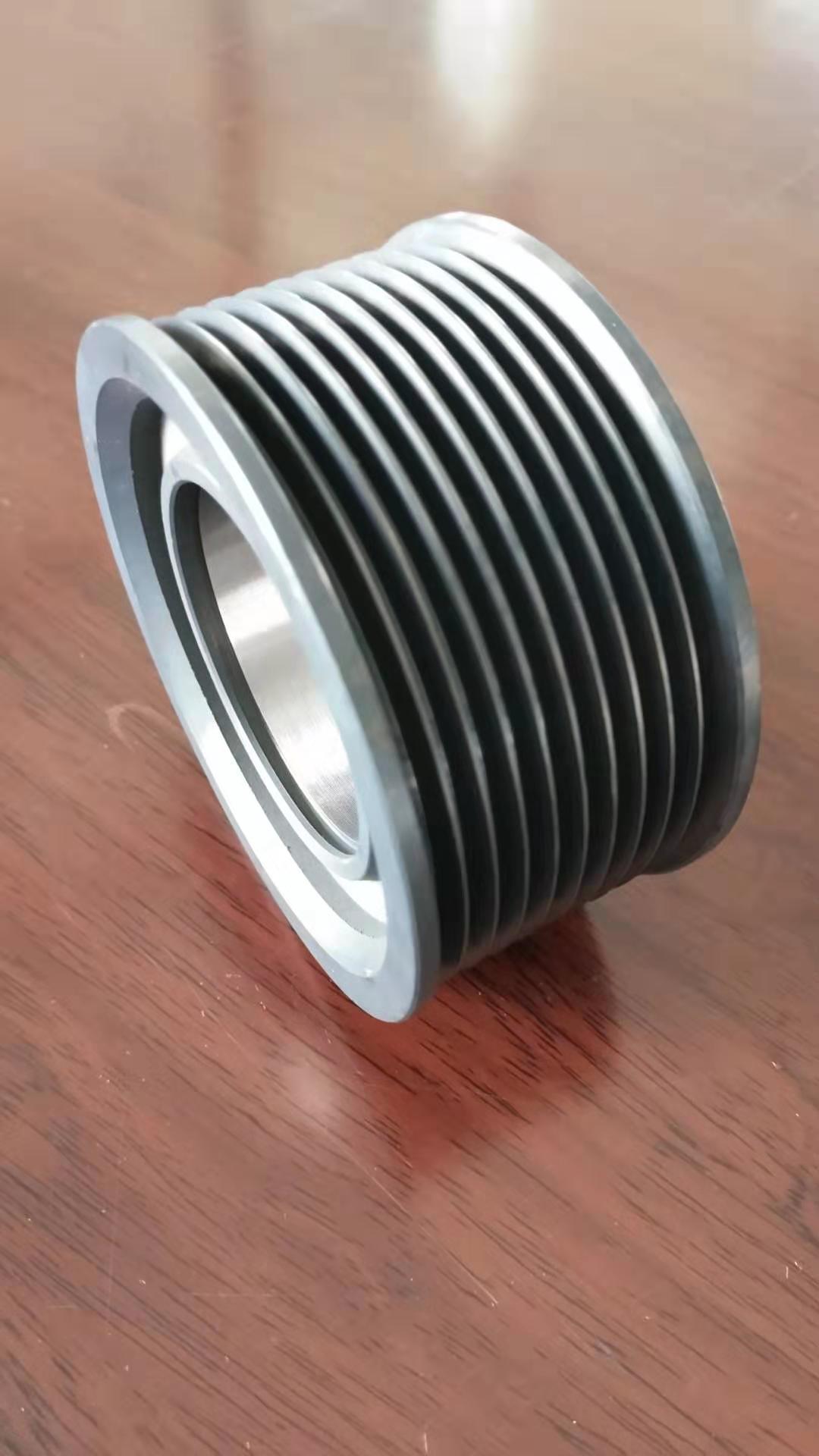 涨紧轮 适配解放 锡柴 6dl2 8pk皮带惰轮