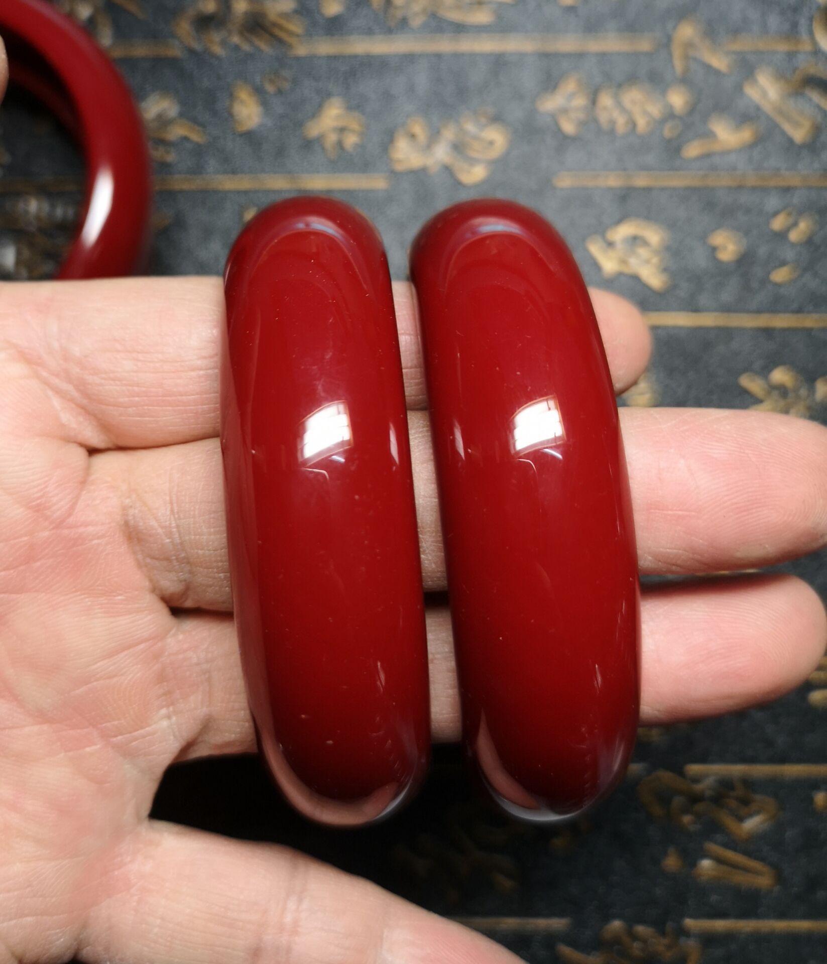 二代合成阿卡手镯海柳珊瑚手镯人造珊瑚树脂珊瑚红珊瑚贵妃手镯