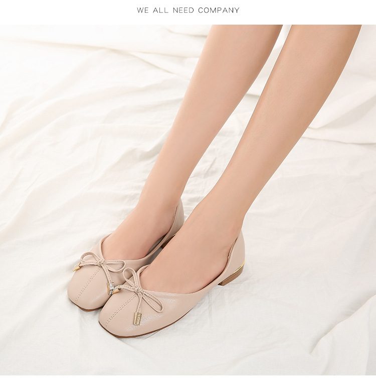 大码加肥胖mm41-43女单鞋2019新款秋款鞋低跟时尚女鞋小码323334