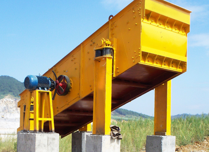 雄鼎机械2yk1548型圆振动筛昆明生产厂家寿命长电耗低 欢迎咨询