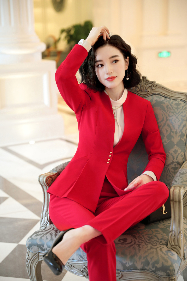 职业套装女2019秋冬新款红色西服西装套装时尚高端酒店美容院正装