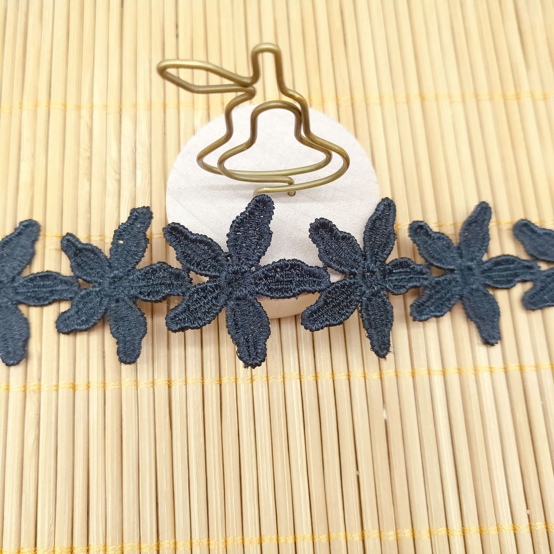 涤纶丝花边服饰辅料现代衣服配饰五叶花朵刺绣lace蕾丝花边