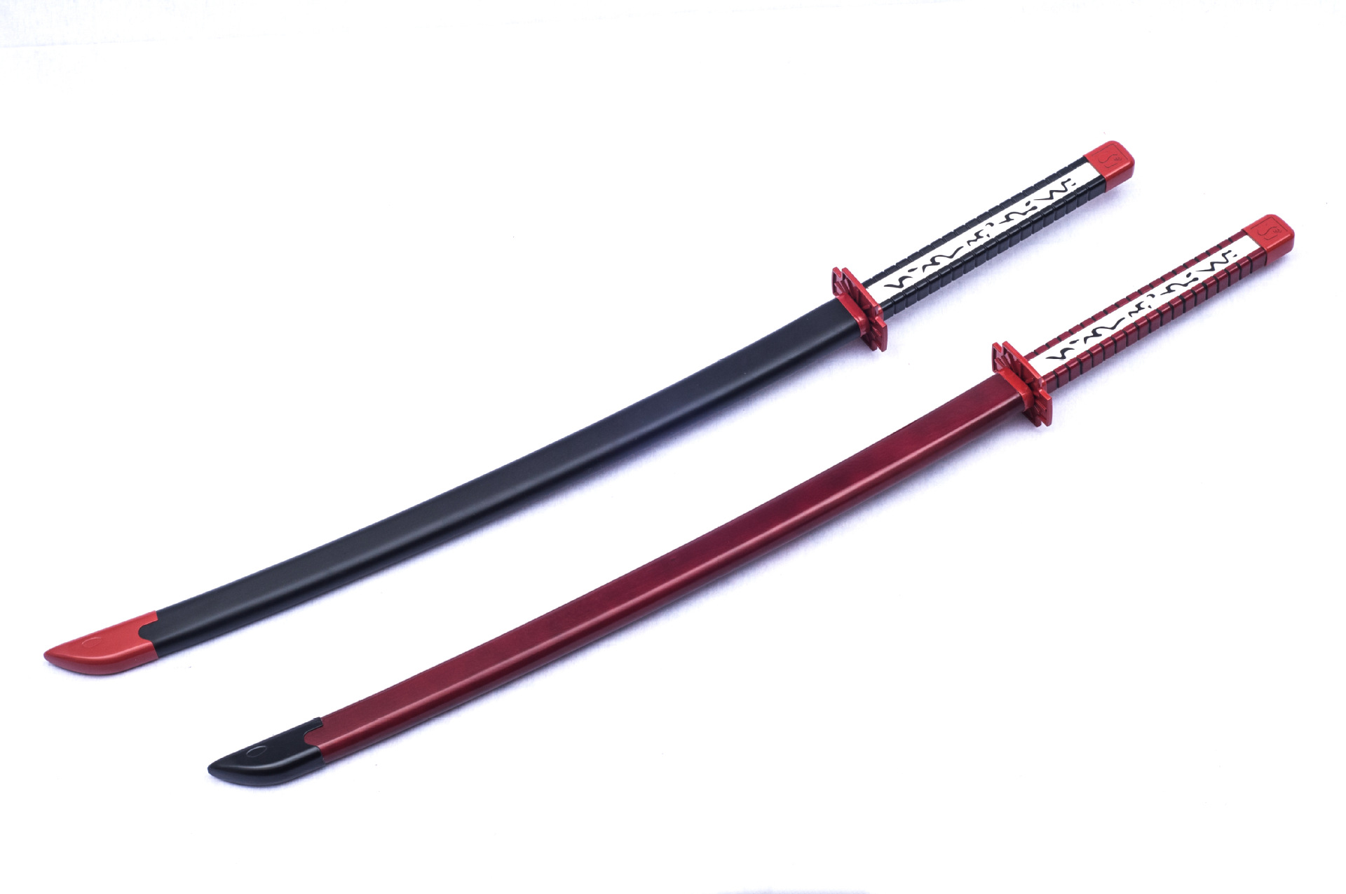 赤红之瞳 妖刀村雨 赤瞳的刀帝具一斩必杀春雨动漫道具 木质