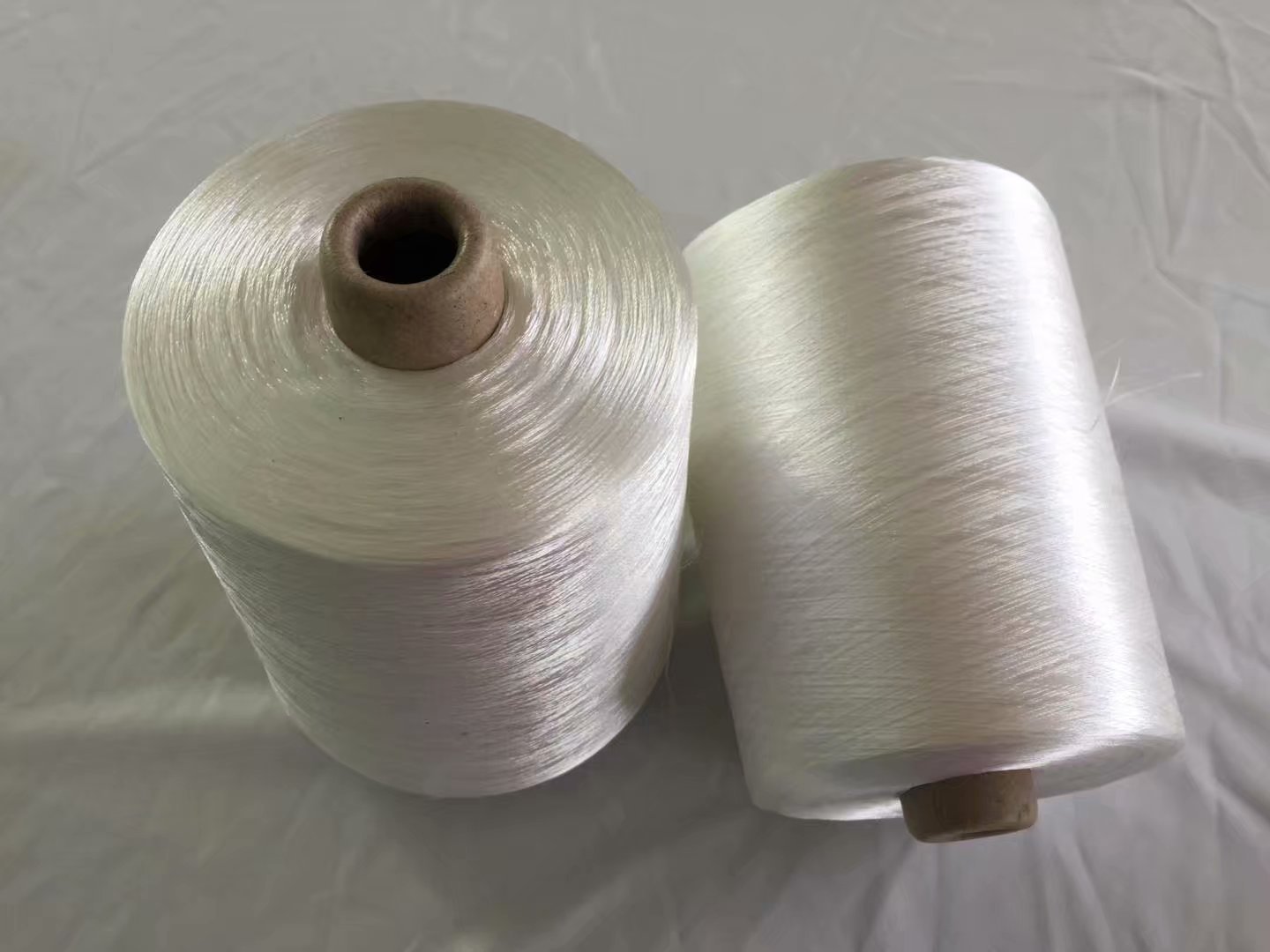 供应及加工各种规格涤纶纱线70d/2 75d/2 100d/2 108d/2