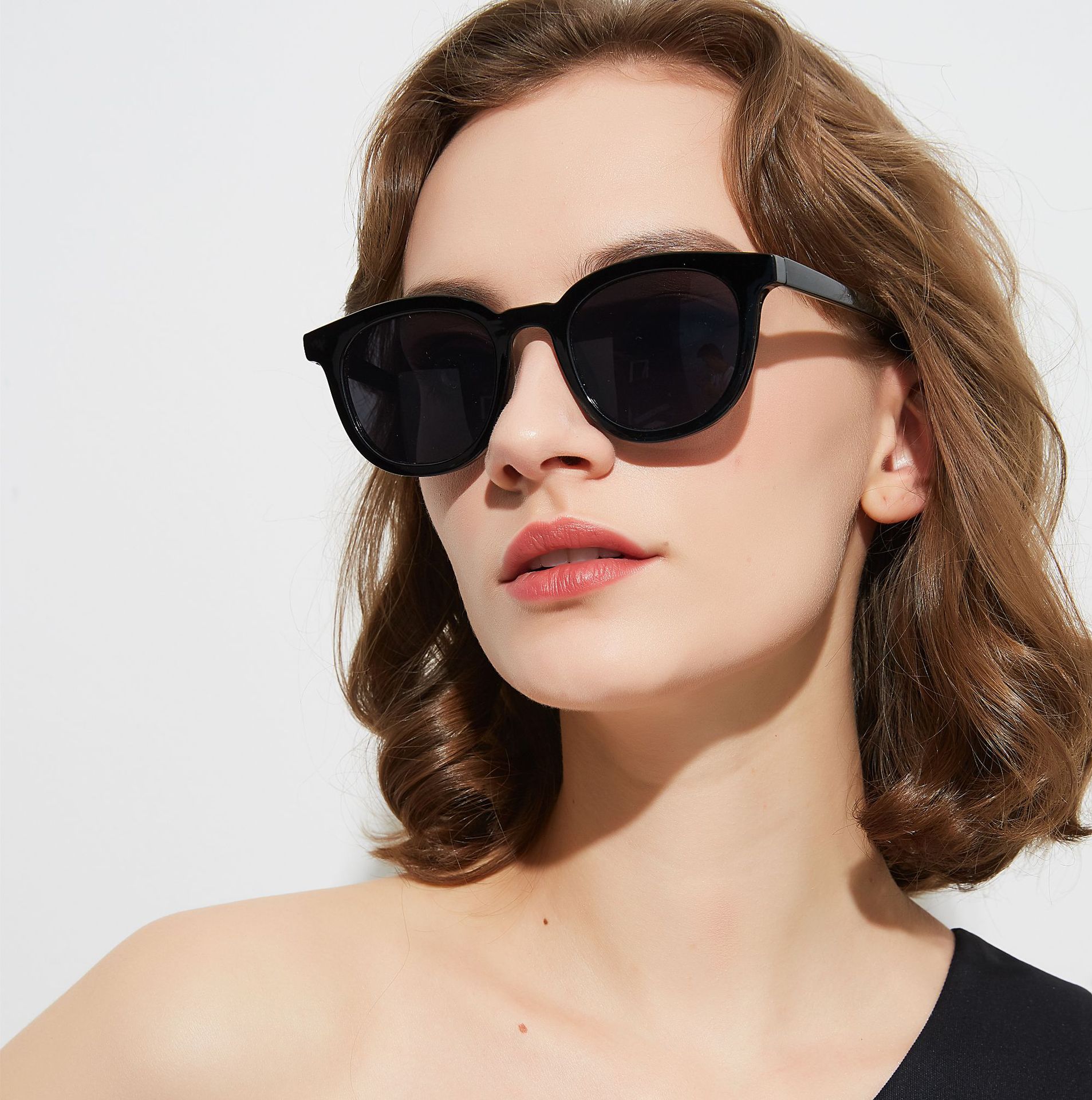 96018复古茶色太阳镜女 欧美2019新款眼镜男 厂家直销网红墨镜