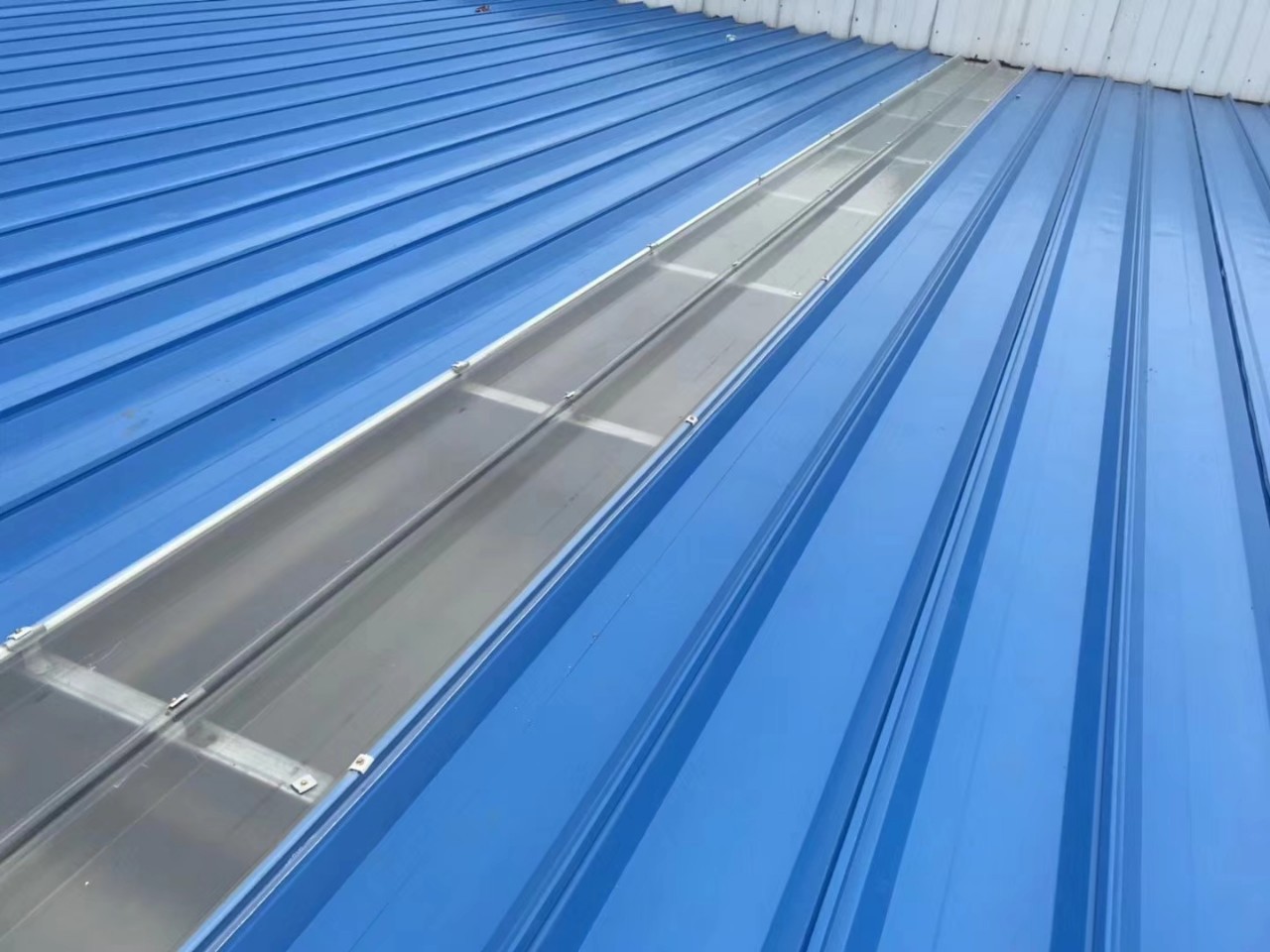 厂家直销p采光瓦 frp采光瓦 透明性强防腐采光瓦 pc无锡采光瓦-阿里巴