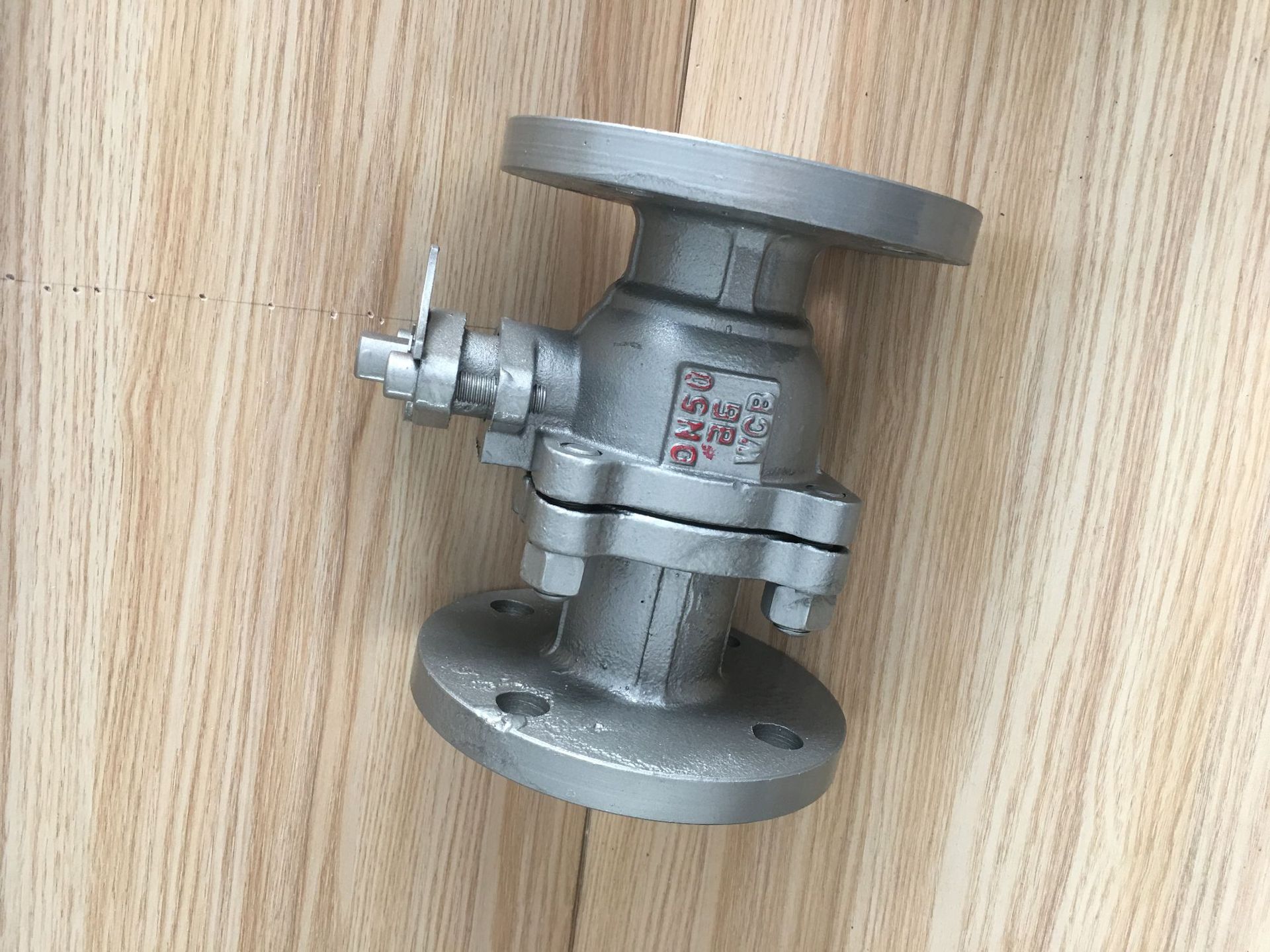 6,dn25重8,dn32重11,dn40重14,dn50重183c阀门类别工业标准国标结构