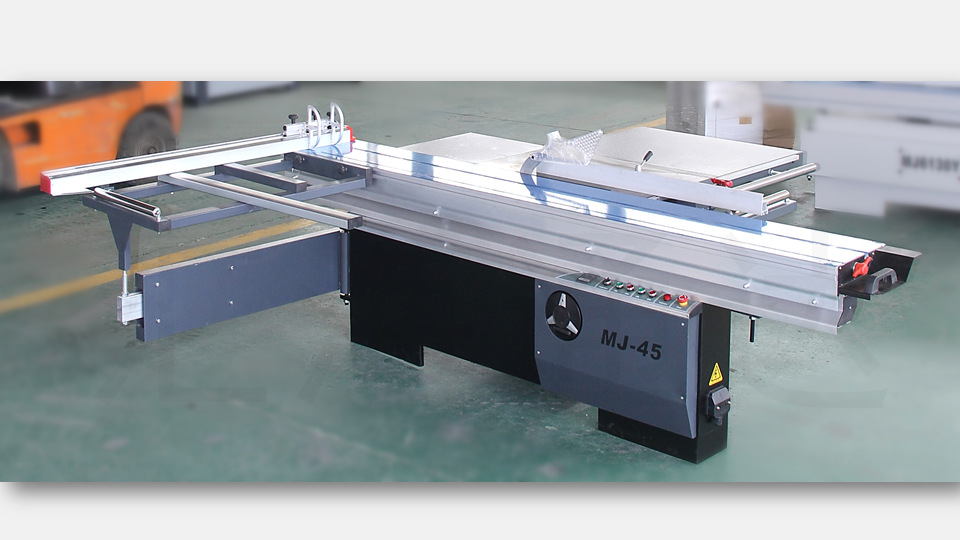 精密裁板锯45度90度推台锯汇海通达板式家具木工切割锯木工台锯