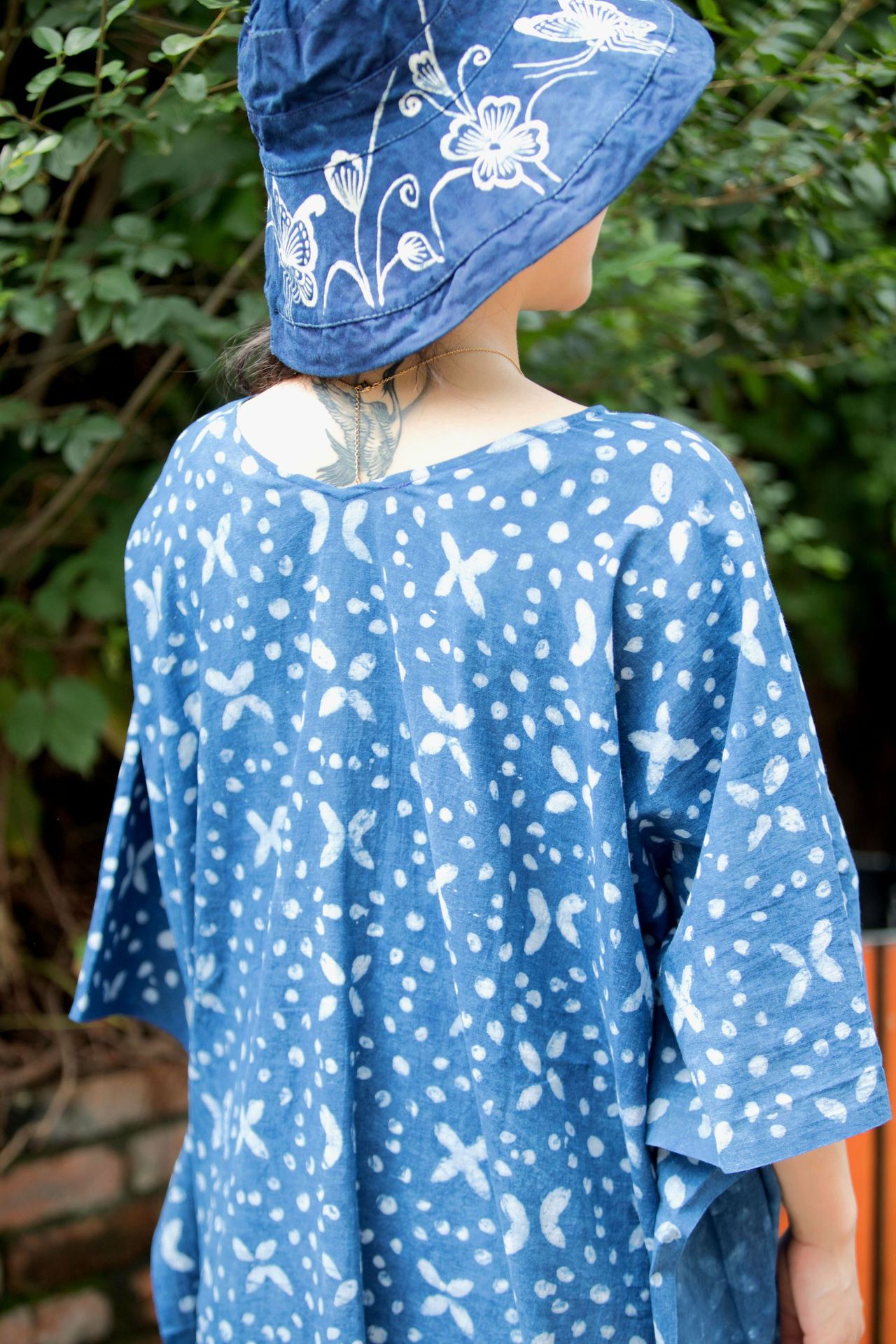 蜡染衣服棉质连衣裙手工植物染色扎染裙子衣服复古民族风袍子