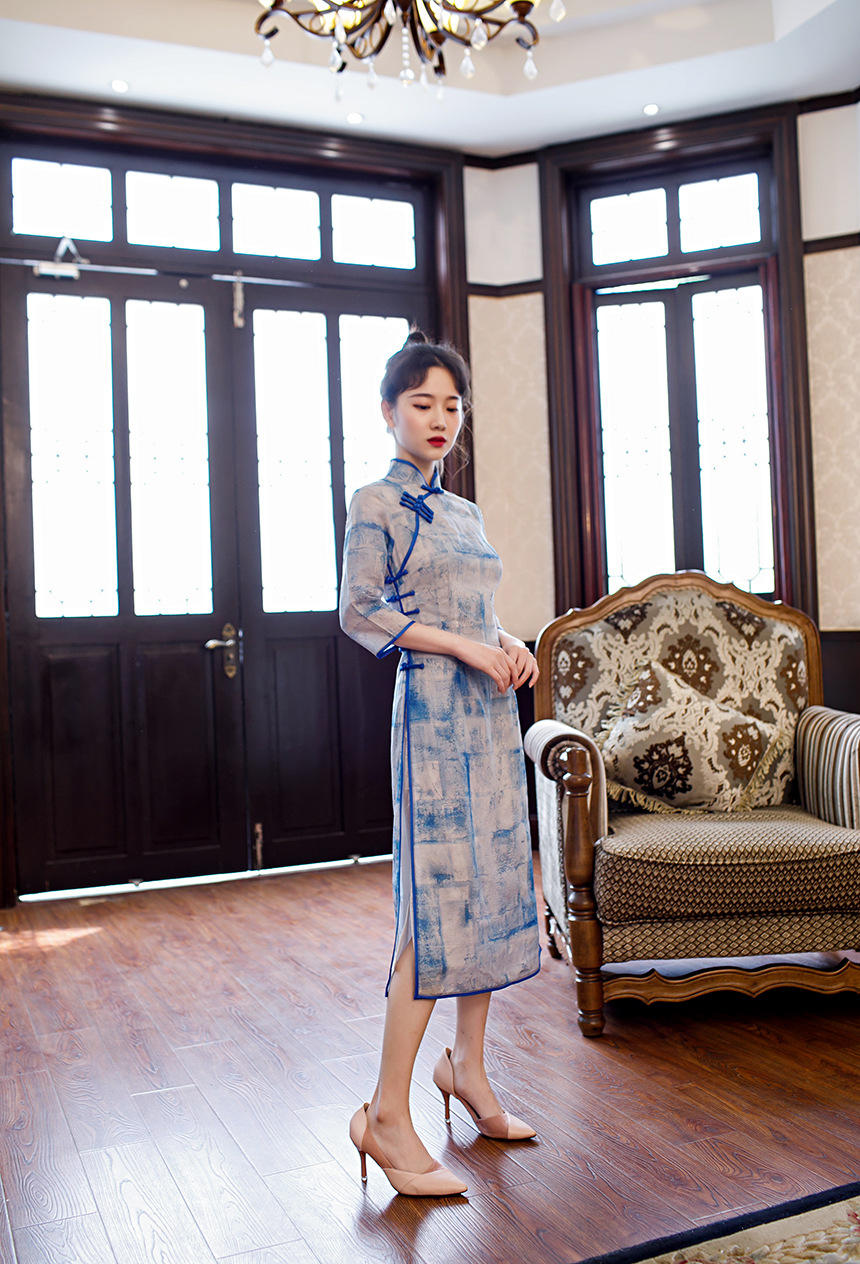 2019秋季新款国民风文艺改良中长款中袖日常丝麻旗袍爆款批发