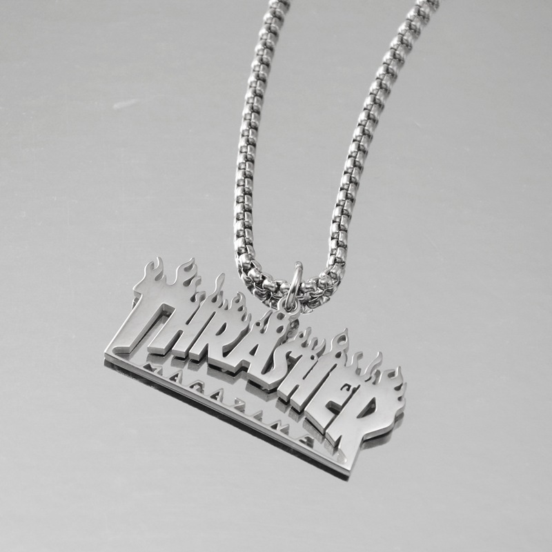 hiphop嘻哈个性时尚潮流火焰字母thrasher钛钢项链男女款stn2555